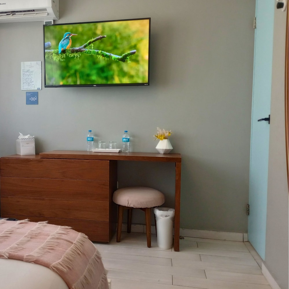 Economy Room photo 3