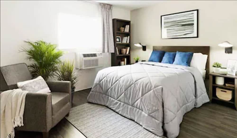 Premium Room, 1 Queen Bed photo 1