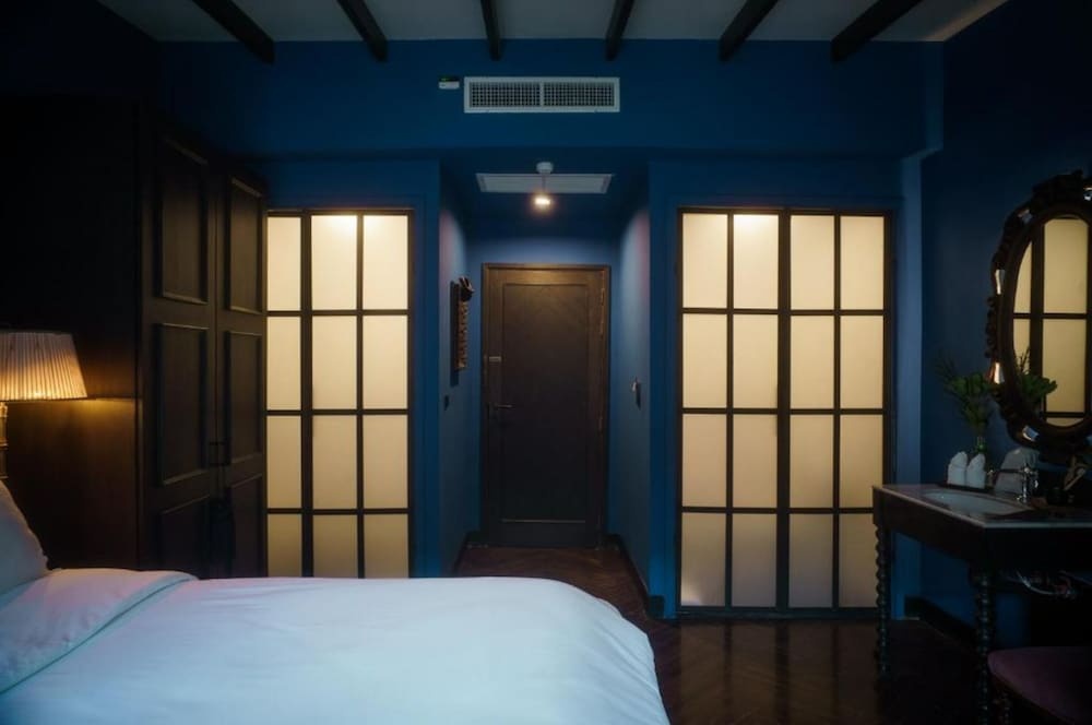 Premier Room, Garden View photo 2