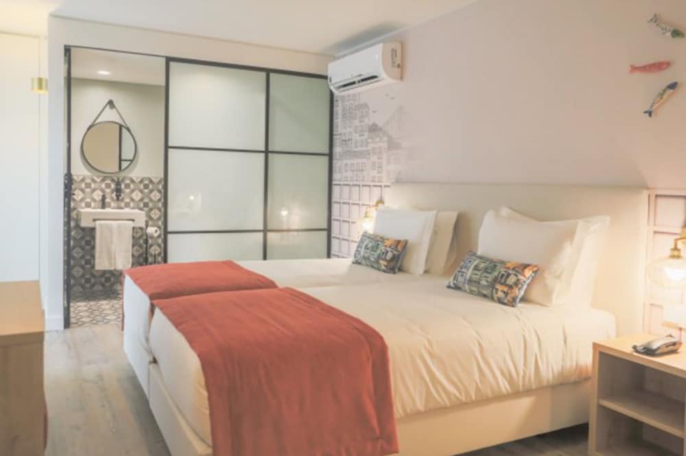 City Twin Room photo 2