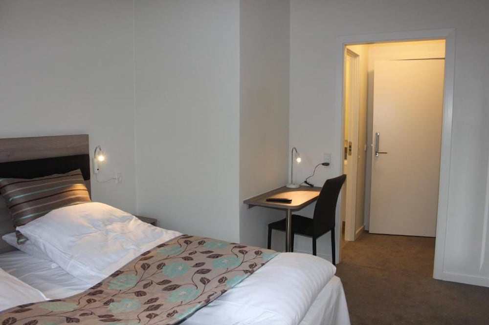 Standard Room photo 1