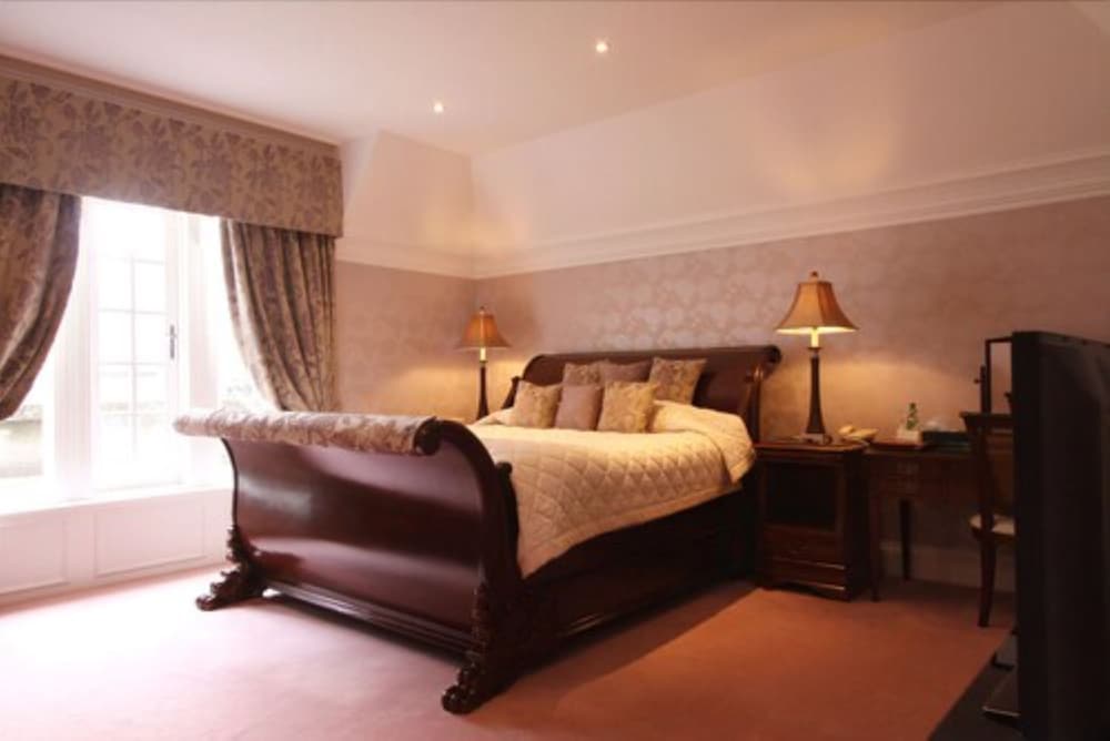 Superior Double Room, Ensuite (Sleigh) photo 2