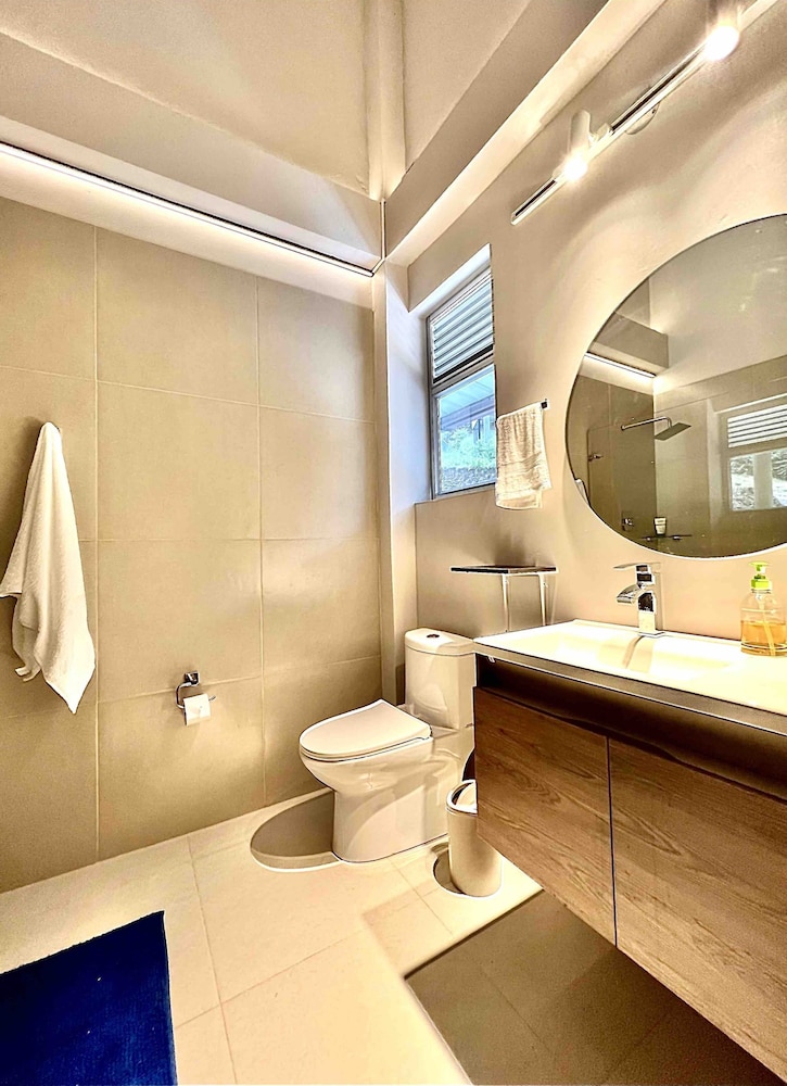 Luxury Cottage (EcoCasa en el Aire) photo 3