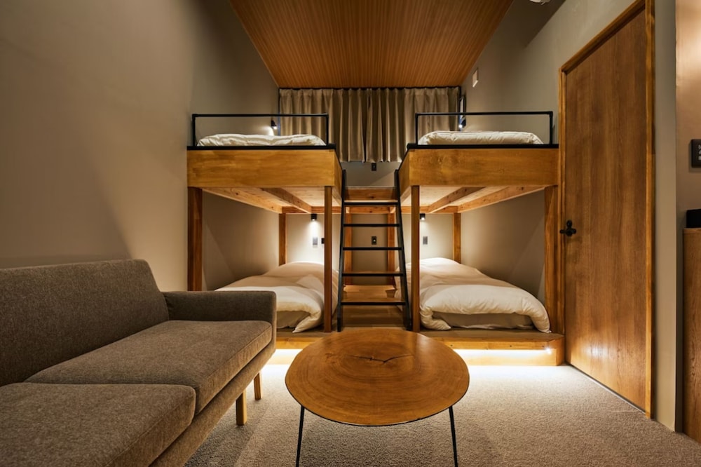Comfort Quadruple Room, Non Smoking