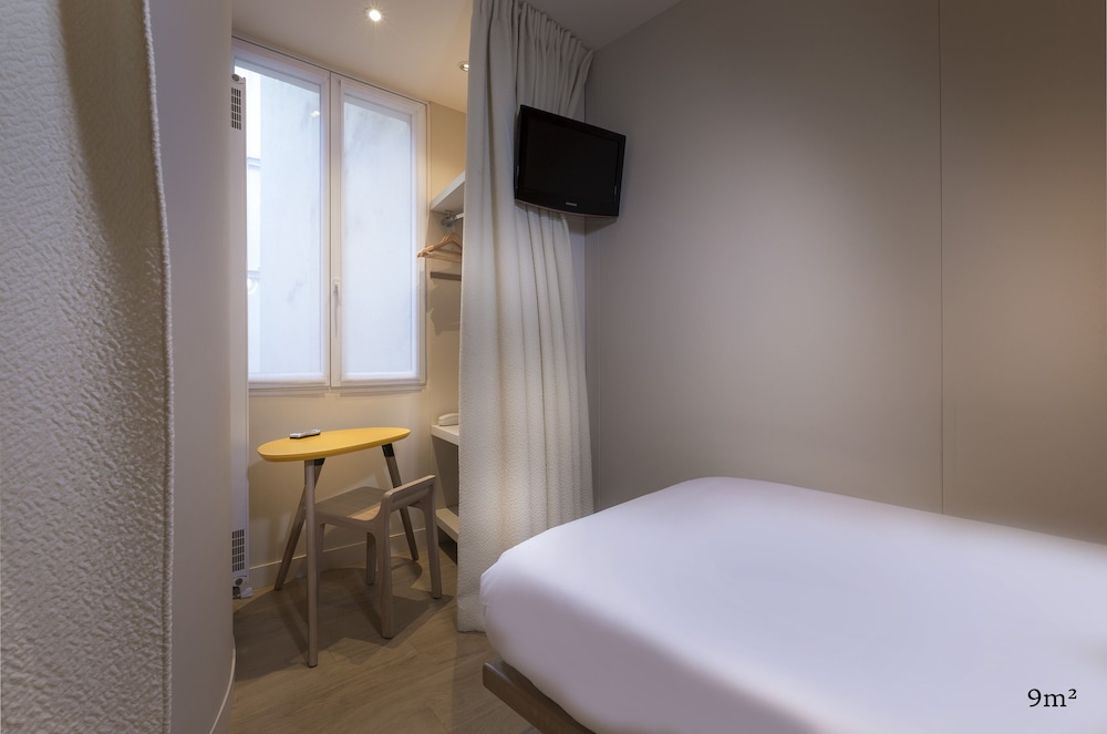 Business Single Room, 1 Large Twin Bed photo 3