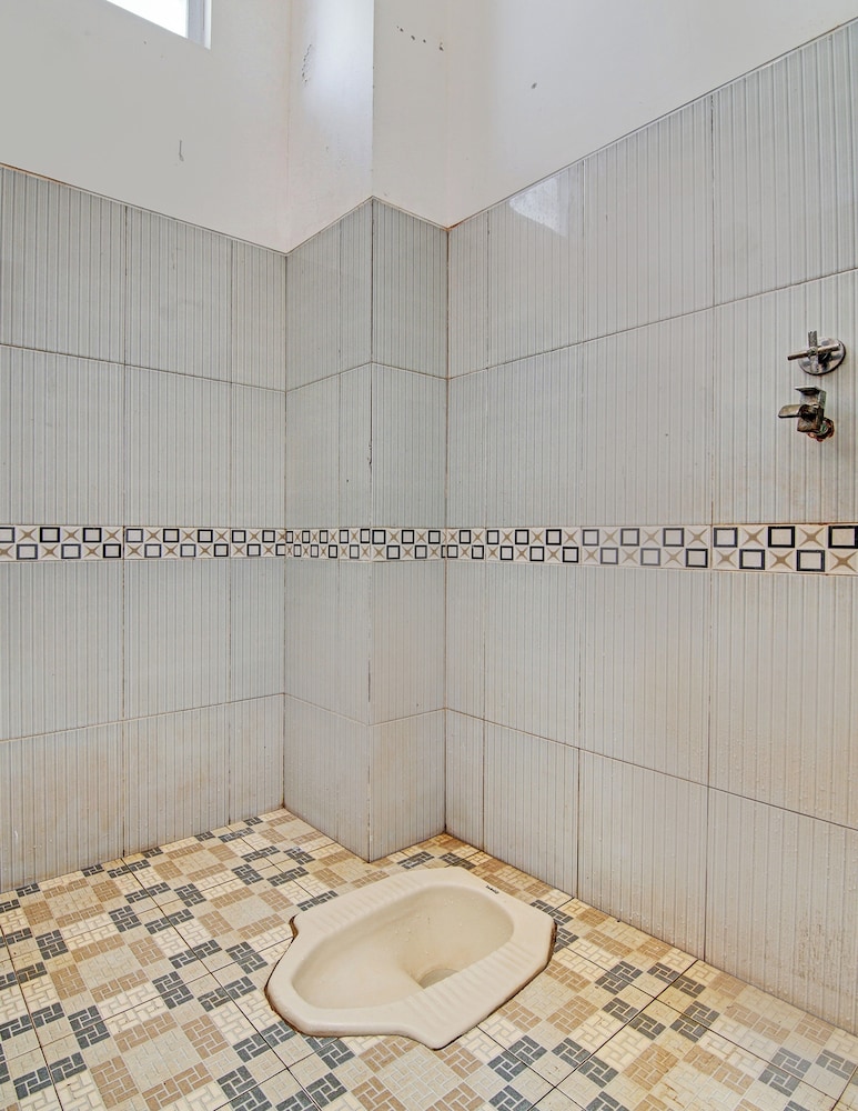 Basic Double Room - Photo 8