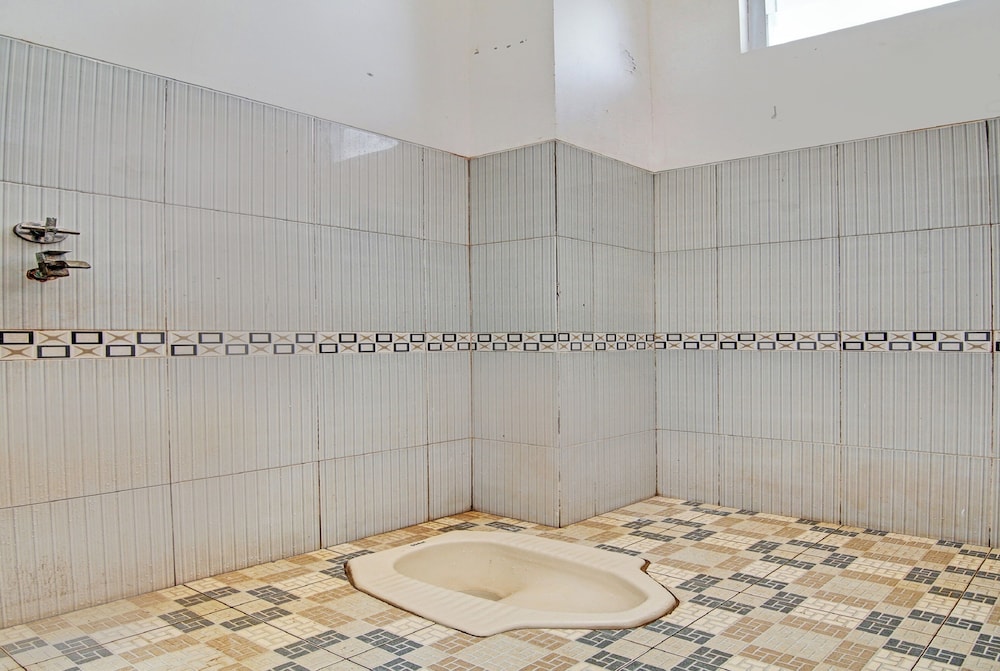 Basic Double Room - Photo 9
