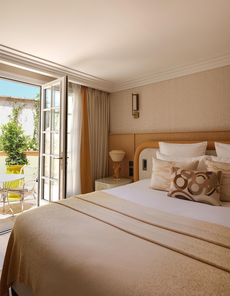Classic Room - Photo 1