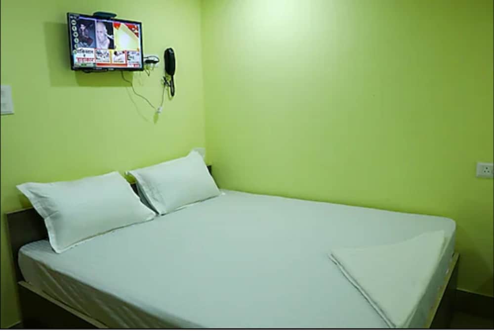 Standard Double Room photo 2