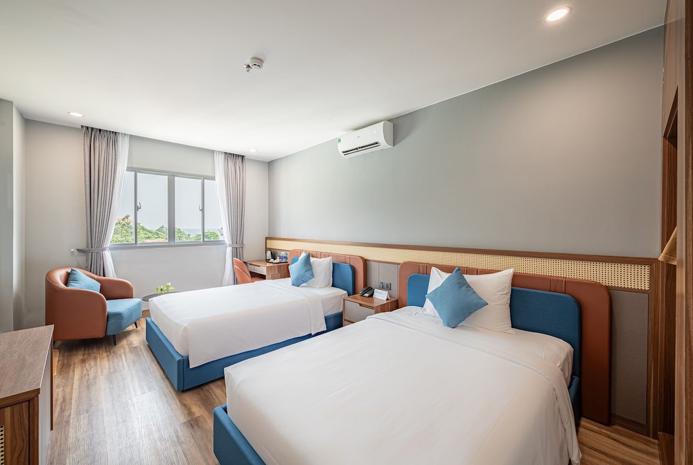 Deluxe Twin Room photo 1