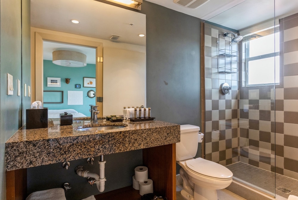Double Queen Room (Self Check-in)