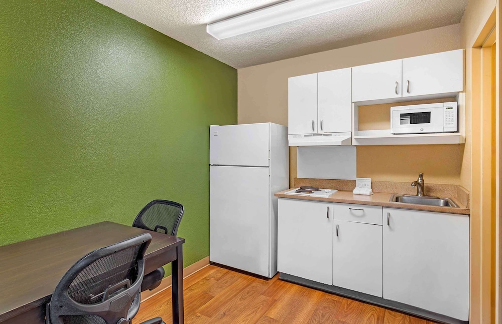 Studio, 2 Double Beds, Non Smoking - Photo 4