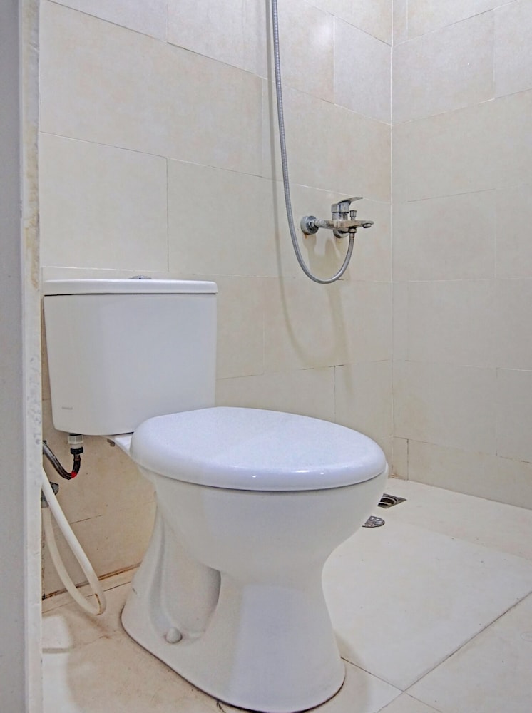 Standard Double Room - Photo 7