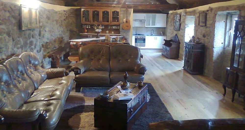 Villa, Smoking