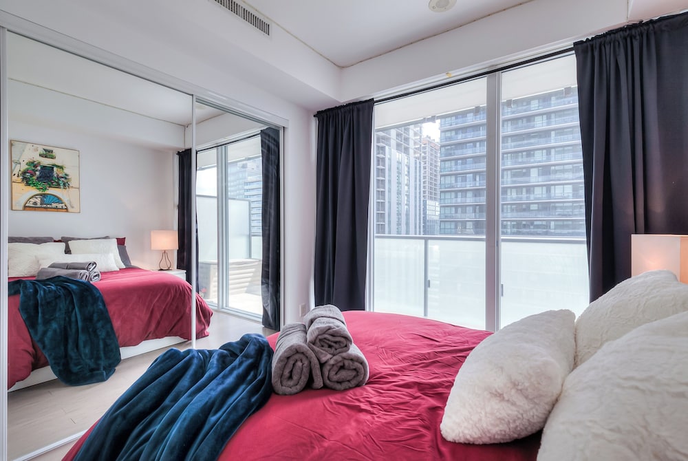Executive Penthouse, 1 Queen Bed With Sofa Bed