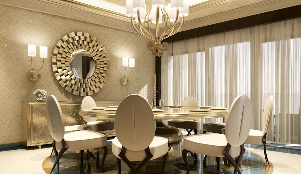Royal Suite - Photo 12
