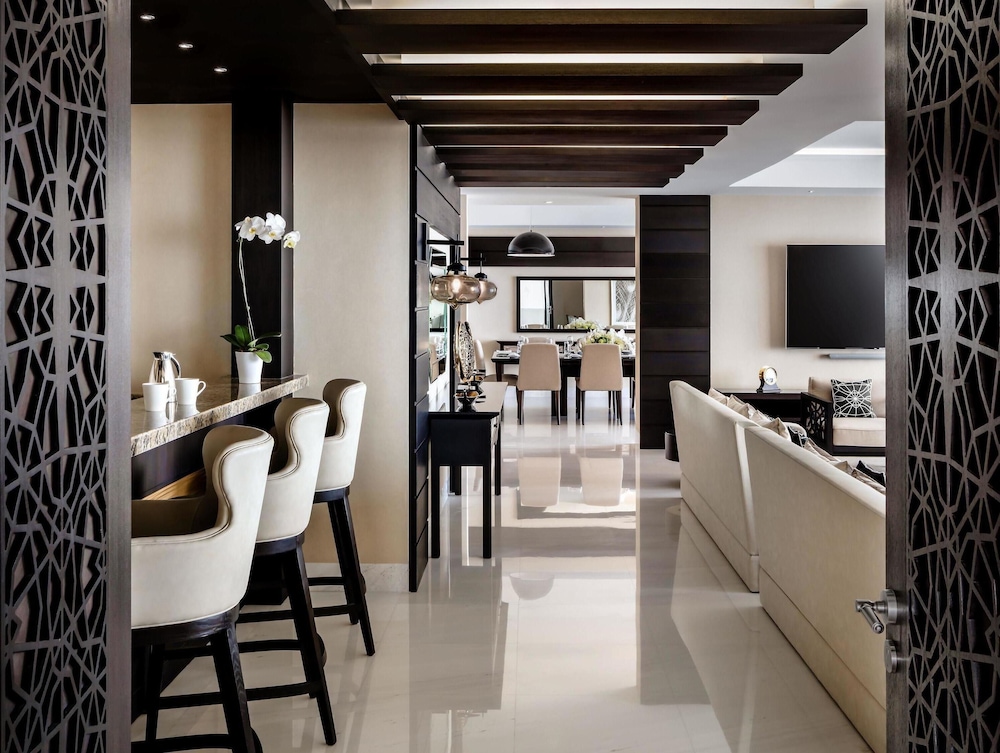 Presidential Suite photo 2