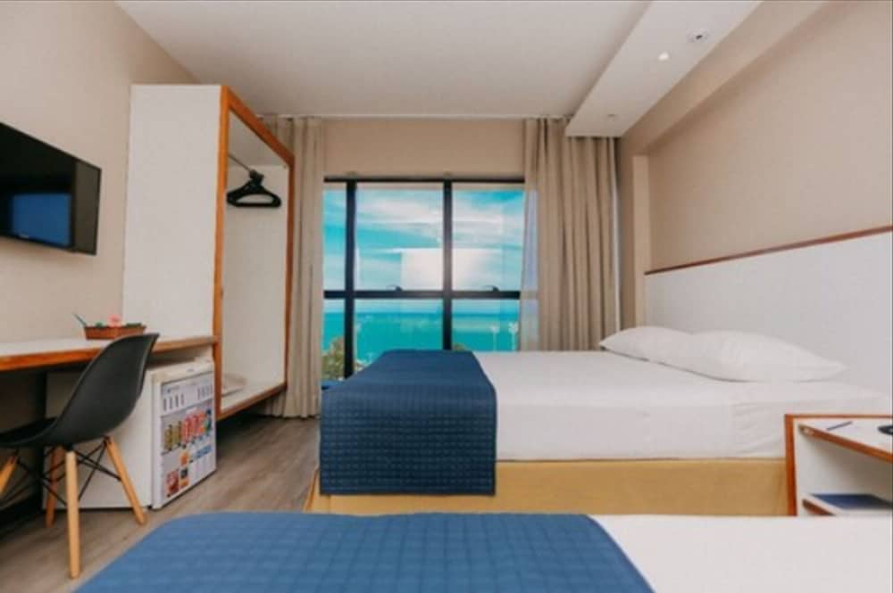 Deluxe Room - Photo 3