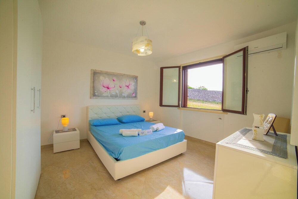Family Villa, Multiple Bedrooms, 2 Bathrooms (Villa Del Sole Alessia)
