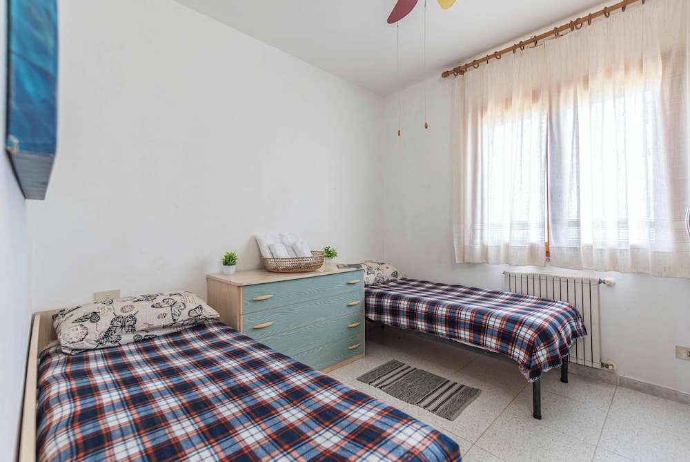 Standard Townhome, Multiple Bedrooms (La Guzzetta Stintinese)