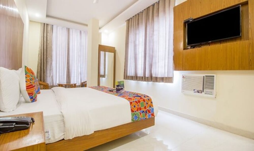 Deluxe Room - Photo 5