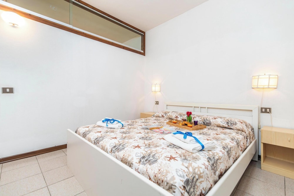 Family Apartment, Multiple Bedrooms (I Fari 73)