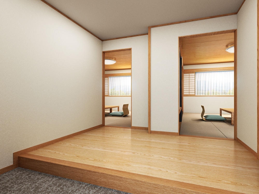 [Non-Smoking] Japanese Room 10 Tatami + 8 Tatami without Bath photo 1