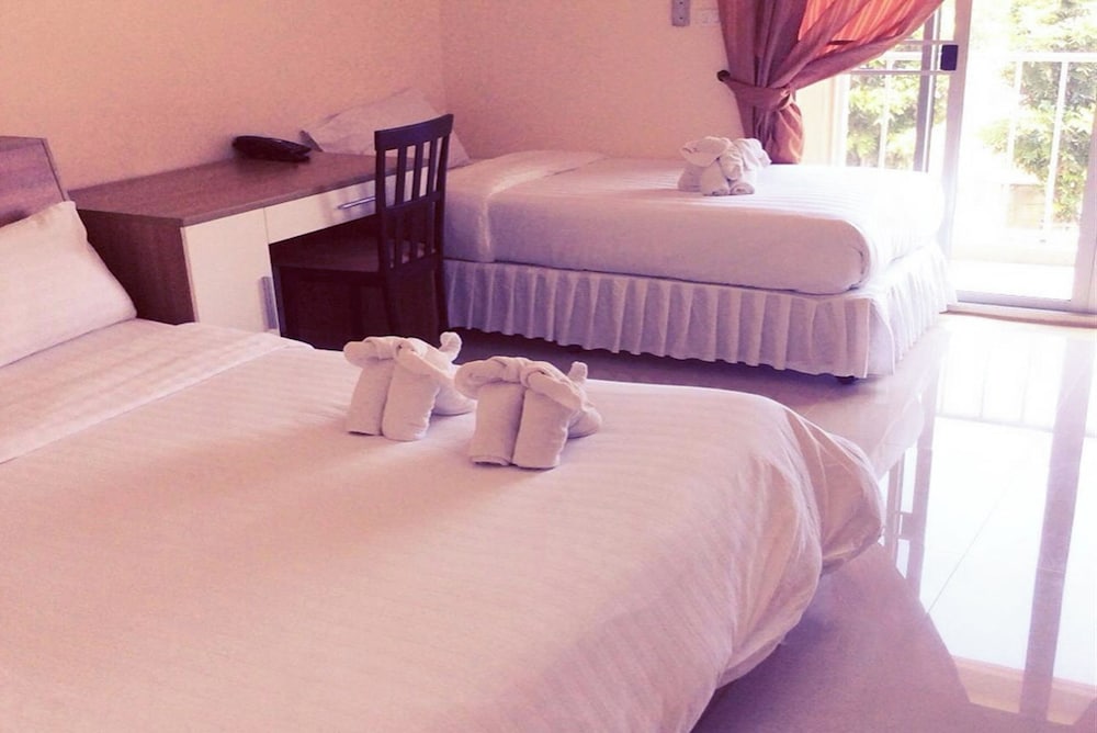 Triple Room photo 2