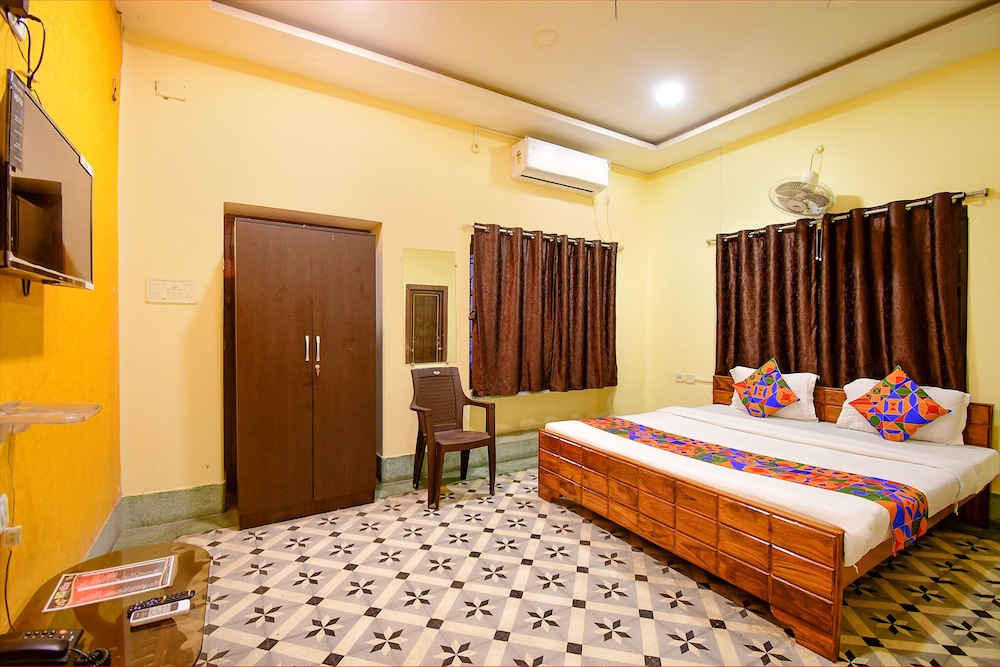 Deluxe Room - Photo 2