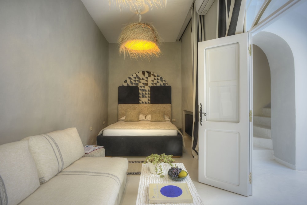 Design Suite, Ensuite (Sousse)