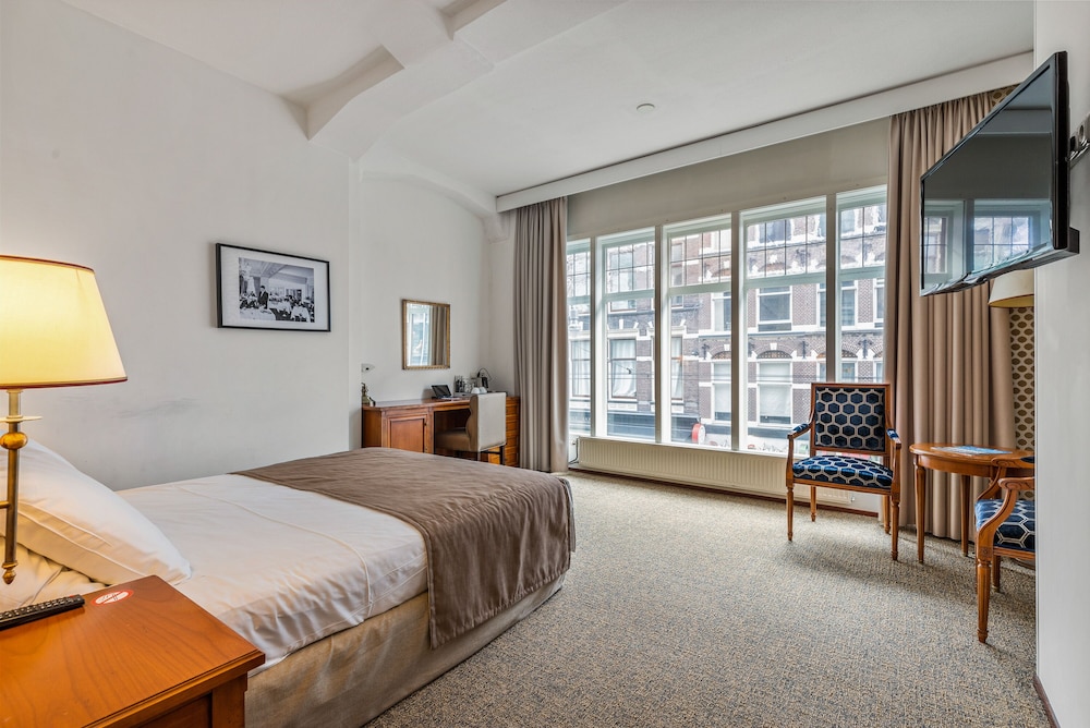 Room, 1 Queen Bed, Canal View thumbnail 6