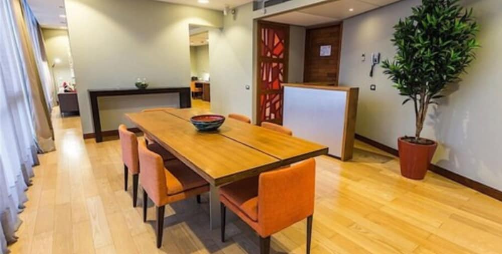 Executive Signature NOI King Suite - Photo 3