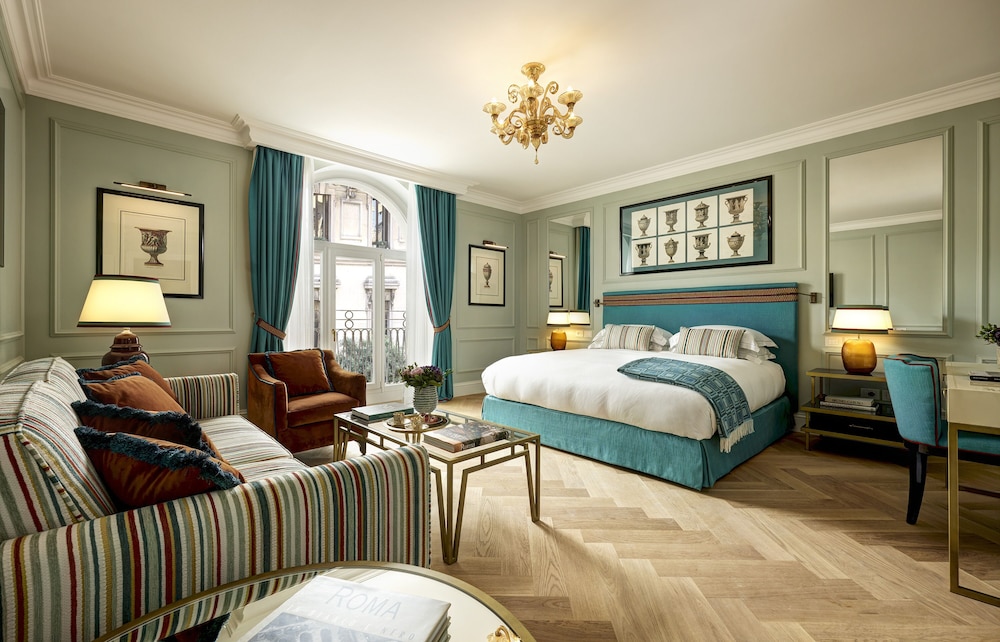 Junior Room (Suite)