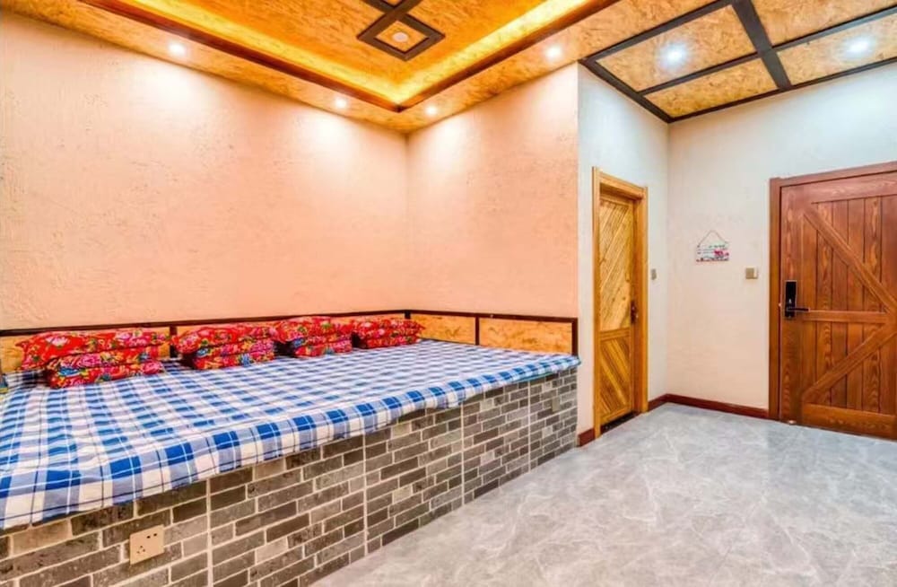 Family Quadruple Room, Mountain View