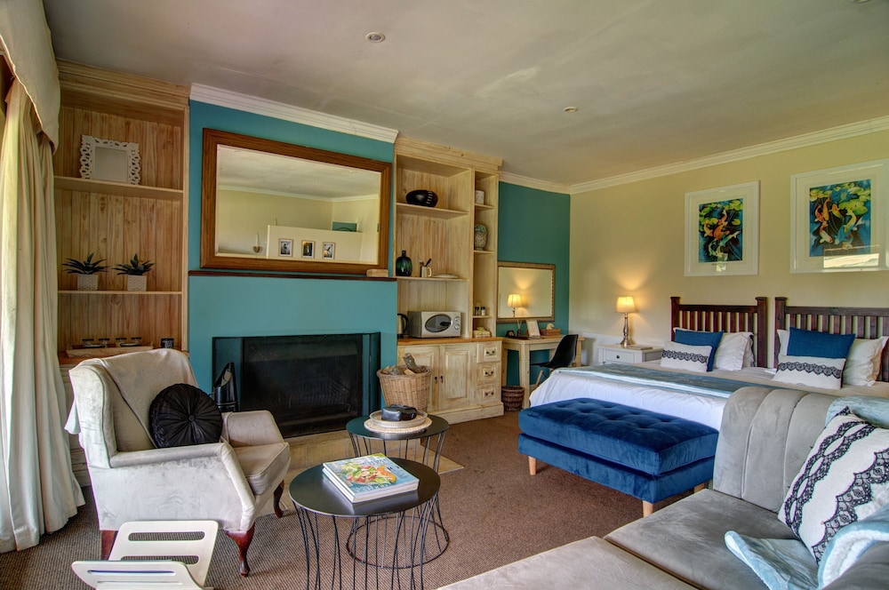 Manor House Honeymoon Suite photo 1