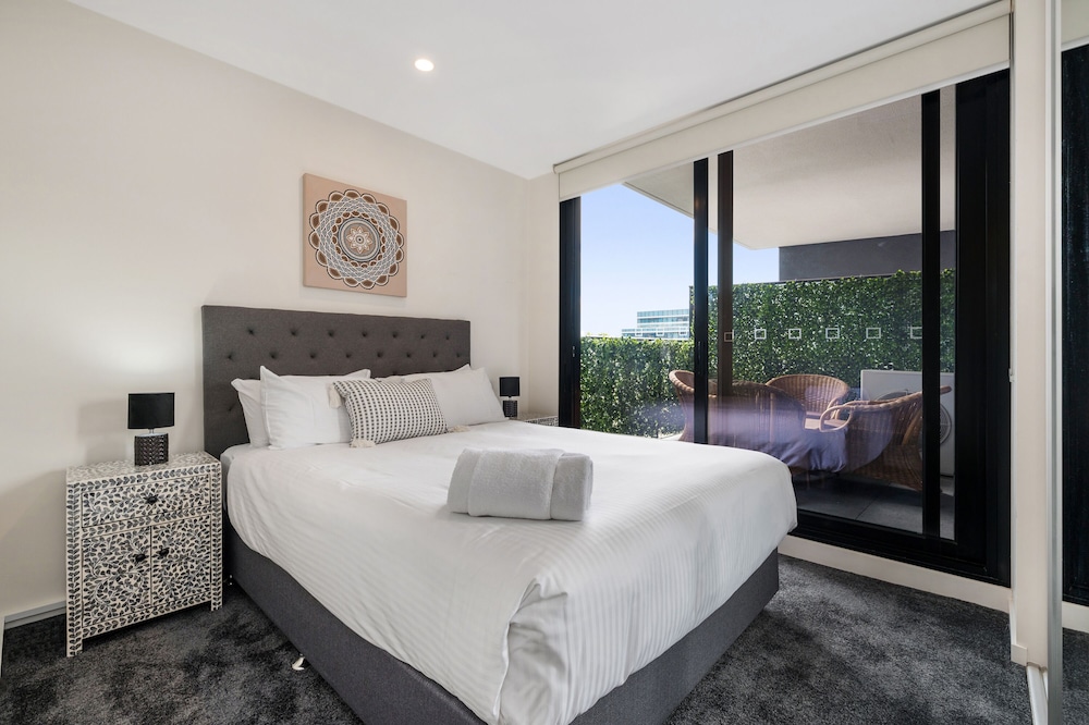 Superior Two Bedroom Apartment