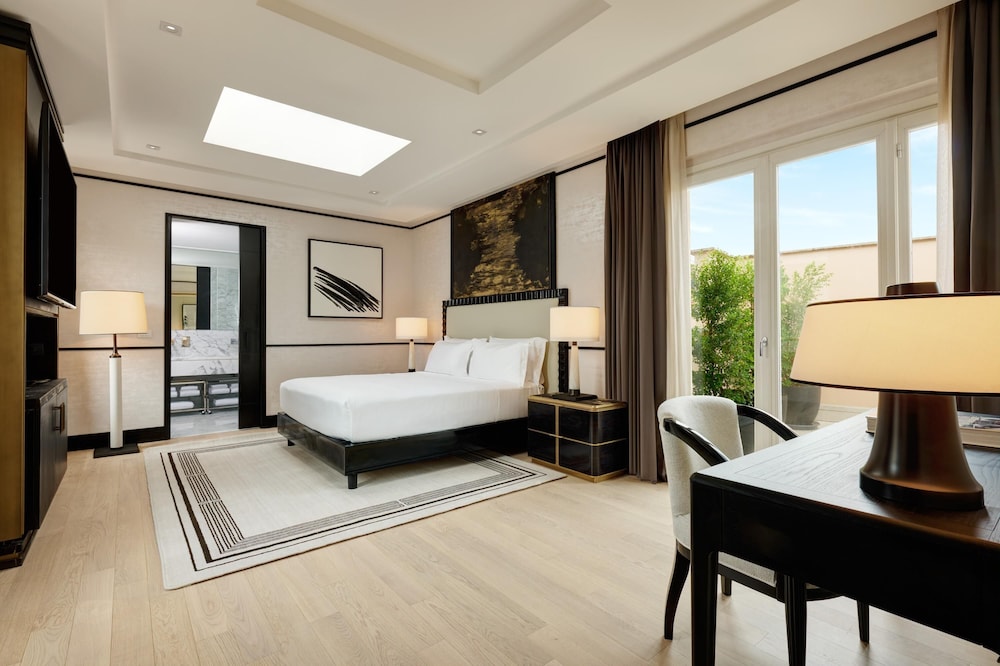 Yuhi Suite