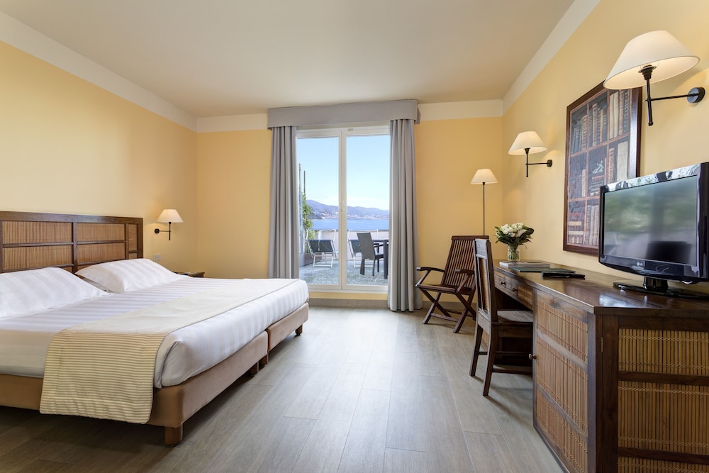 Classic Double Room, Balcony