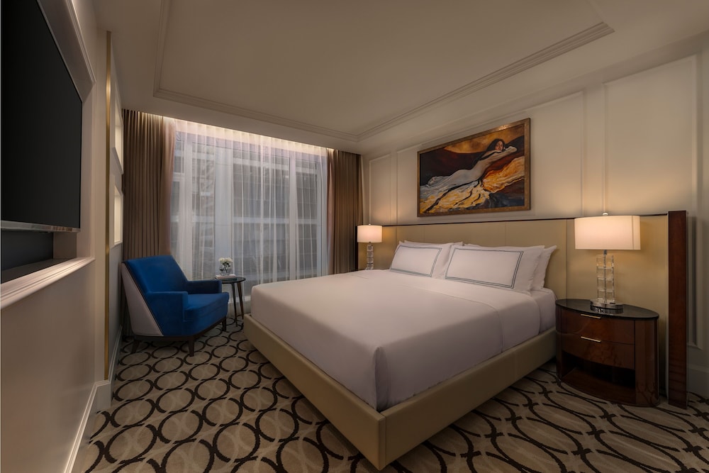 Suite, 1 Bedroom (Pearl King Suite) photo 2
