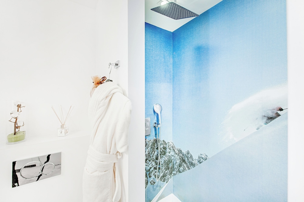Single Room (Elegance) photo 2