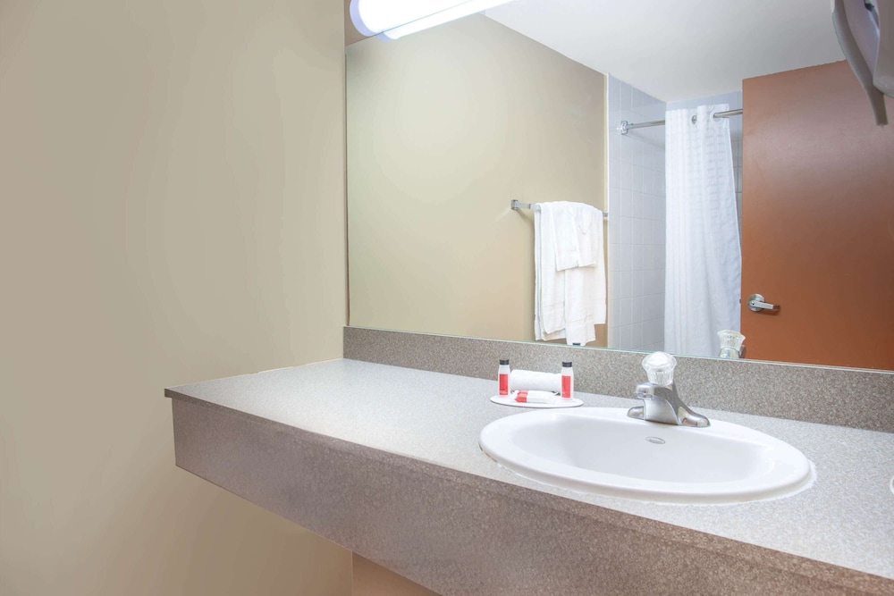 Deluxe Suite, 1 Bedroom, Non Smoking - Photo 4
