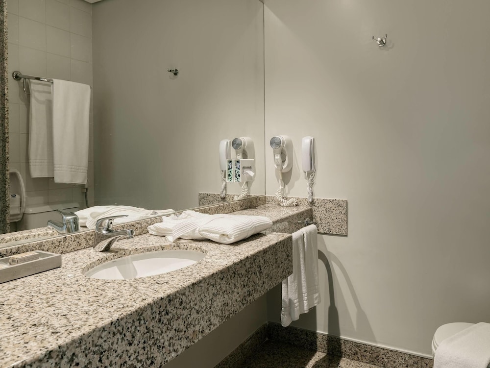 Superior Twin Room, 2 Twin Beds - Photo 4