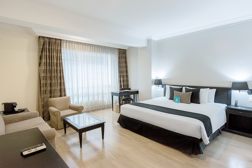 Superior Room, 1 Queen Bed - Photo 2