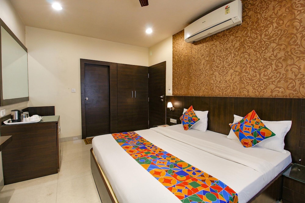 Executive Room - Photo 2