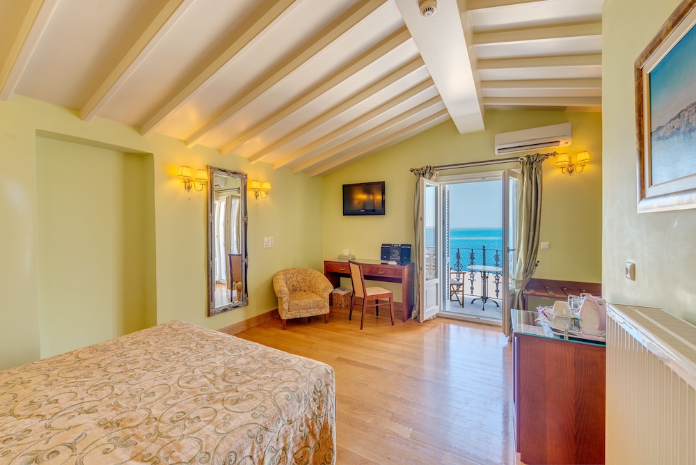 Superior Suite, Sea View photo 1