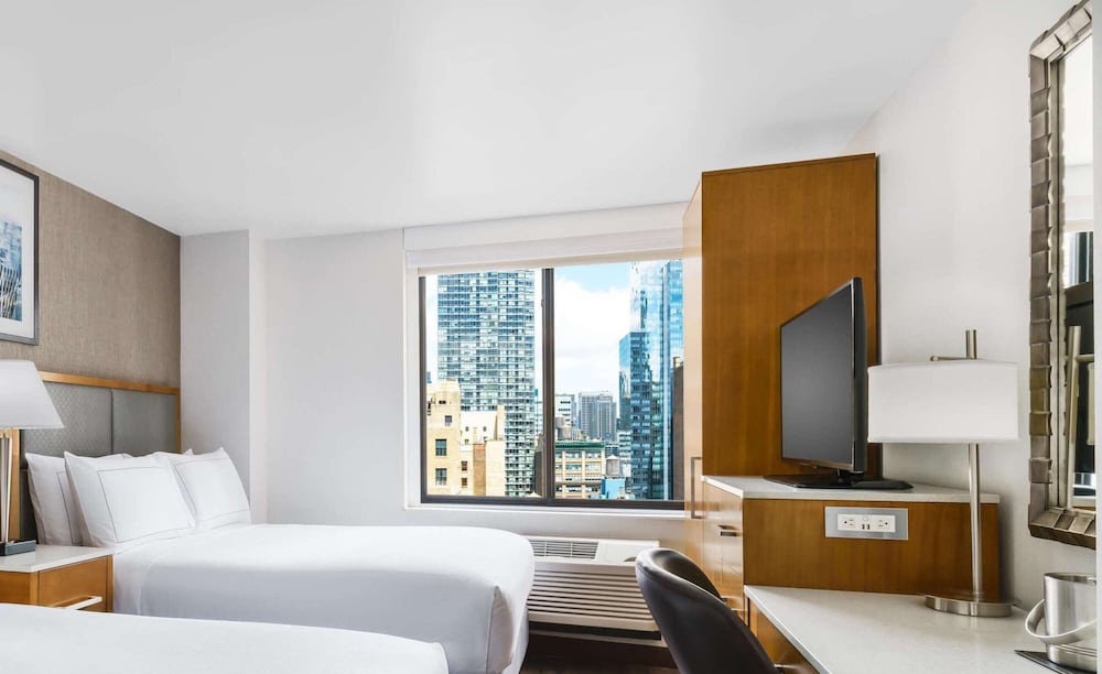 2 Double Beds Empire State Building View photo 2