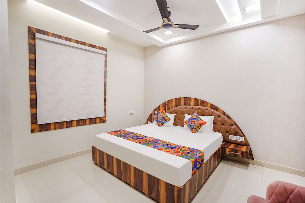 Deluxe Room - Photo 4