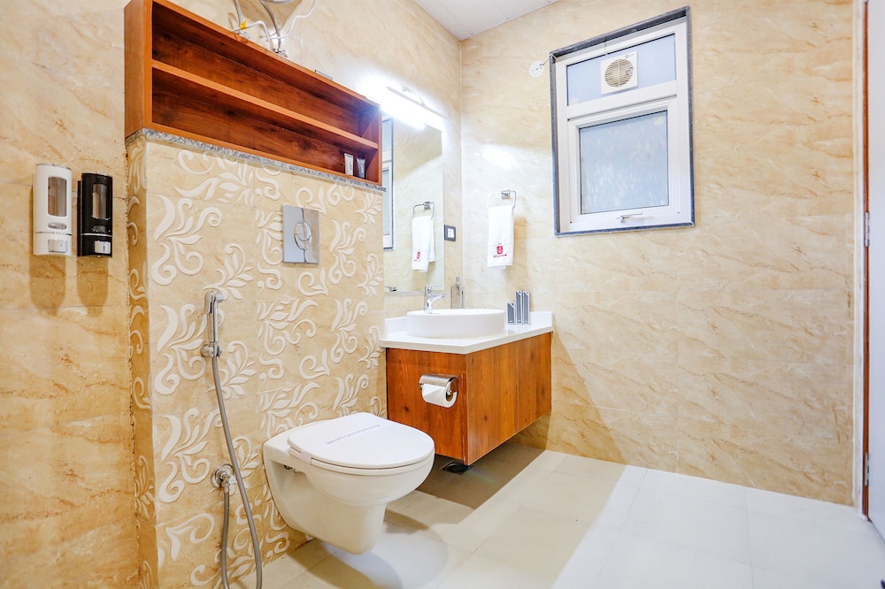 Deluxe Room - Photo 2