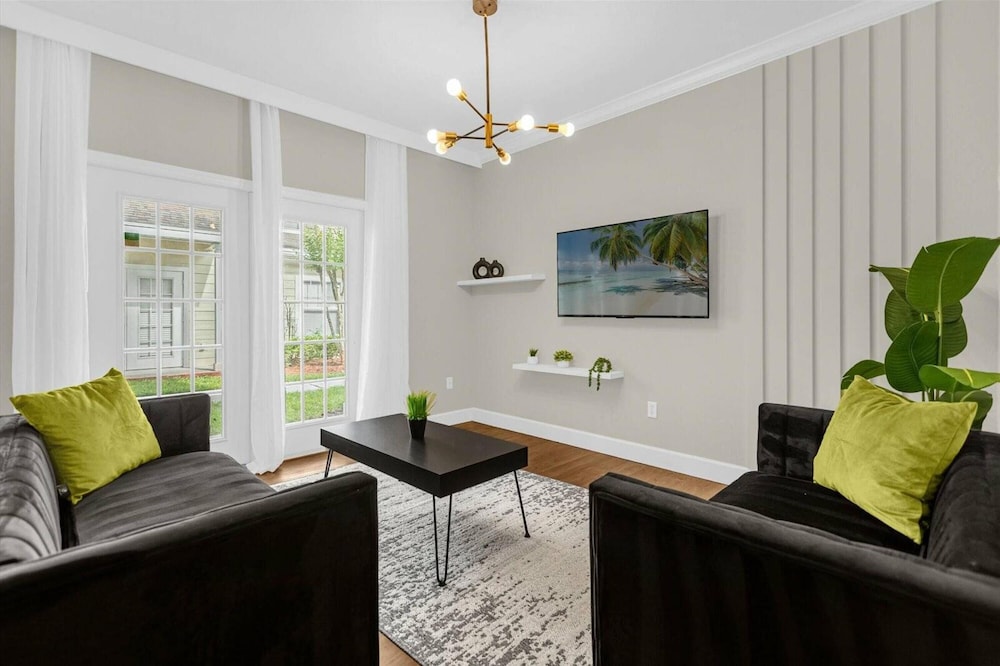 Luxury 4bdr 5 Miles From Disney, Foto 2