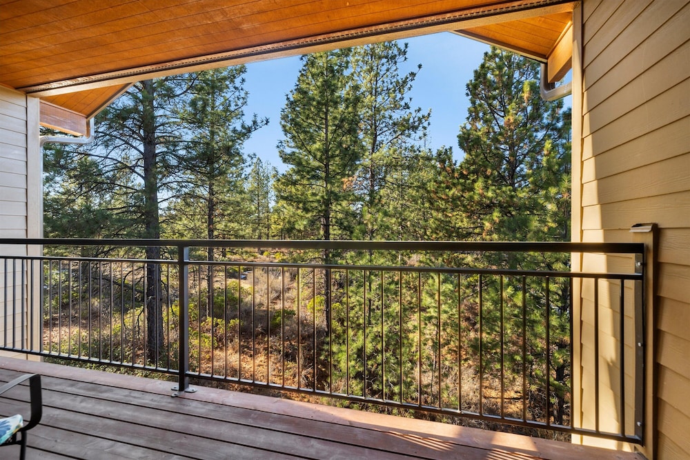 Condo, Multiple Beds, Pool Access, Mountain View photo 3